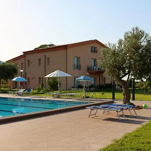 Mistretta Apartahotel