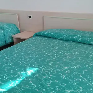 https://casa-favit.hotelinveneto.com